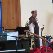Jim Hughes Welcomes the Innkeeper to Church (12/23/18)
